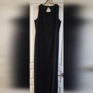 Vintage 80s LIZ Claiborne NIGHT petite Black Dress with Beaded Collar - Size 6